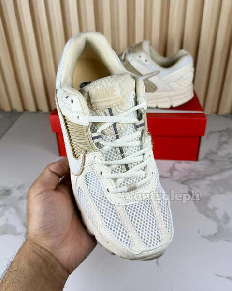 Vomero 5 'Sail Light Orewood Brown'  For Men & Women