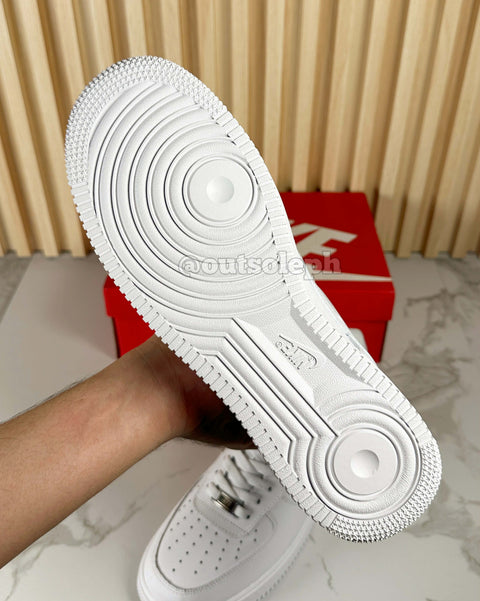 AF1 'Triple White' For Men & Women