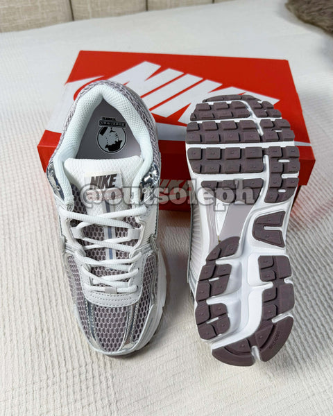 Vomero 5 'Metallic Silver Purple' For Women