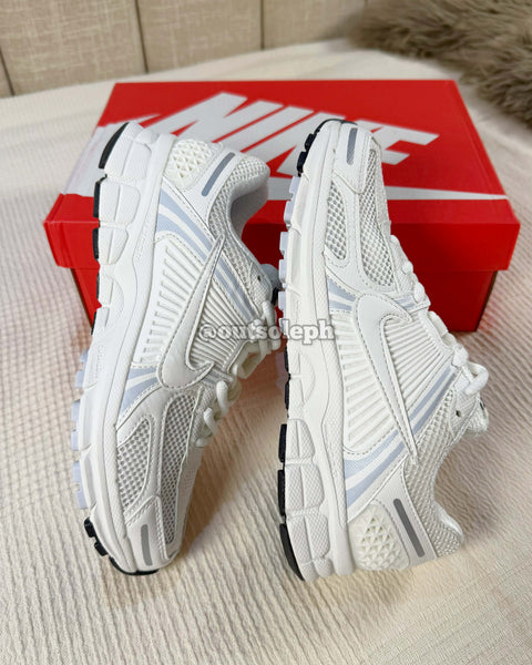 Vomero 5 'Triple White' For Men & Women