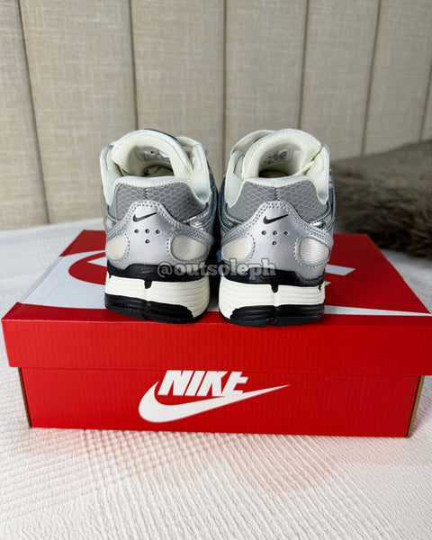 P6000 'Metallic Silver' For Men & Women