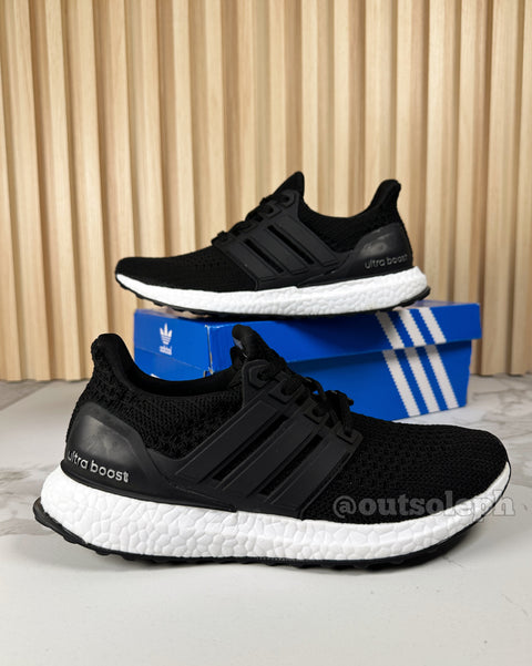 Ultraboost 4.0 'Black' For Men & Women