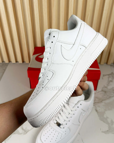 AF1 'Triple White' For Men & Women